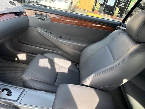 Used 2007 Toyota Solara SLE image 27