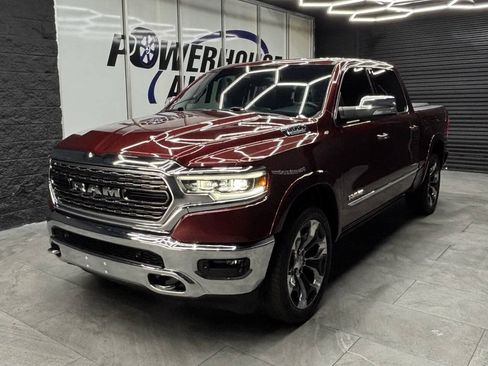 Used 2019 RAM 1500 Limited AWD/4WD image 3