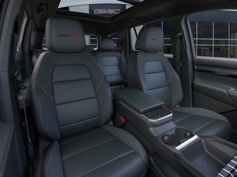 New 2026 GMC Terrain AT4 w/ Convenience Package III image 39