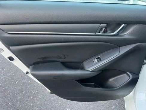 Used 2021 Honda Accord Sport image 23