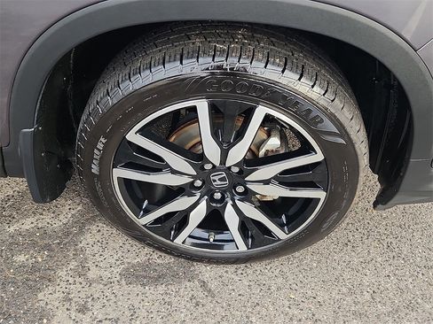 Used 2021 Honda Pilot Elite image 8