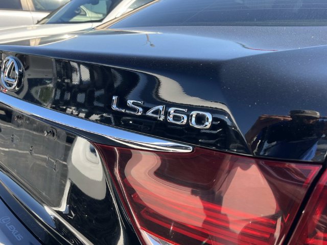 Used 2014 Lexus LS 460 w/ Comfort Package RWD image 12