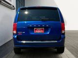 Used 2019 Dodge Grand Caravan SE w/ UConnect Hands-Free Group image 5