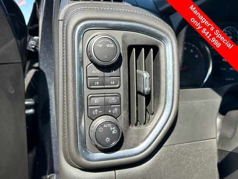 Used 2022 Chevrolet Silverado 1500 RST AWD/4WD image 18