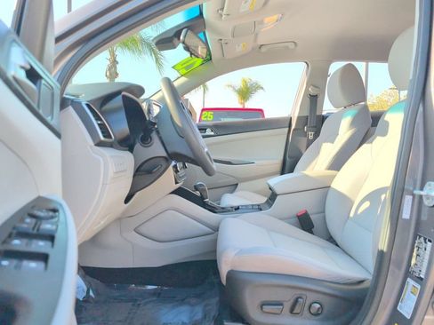 Used 2020 Hyundai Tucson SEL FWD image 9