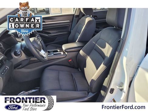 Used 2023 Nissan Altima 2.5 SV image 12