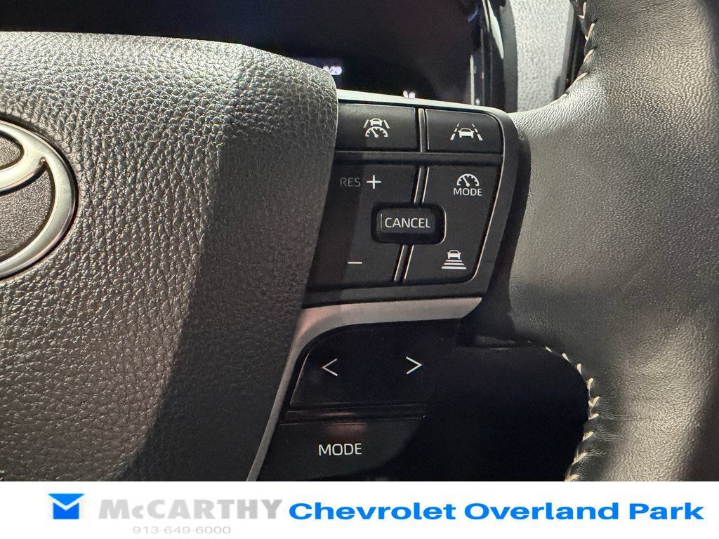 Used 2025 Toyota Camry SE w/ Multimedia Upgrade Package AWD/4WD image 15