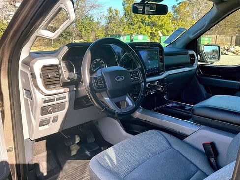 Used 2021 Ford F150 XLT w/ Equipment Group 302A High image 23