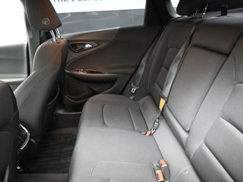 Used 2018 Chevrolet Malibu LT FWD image 22