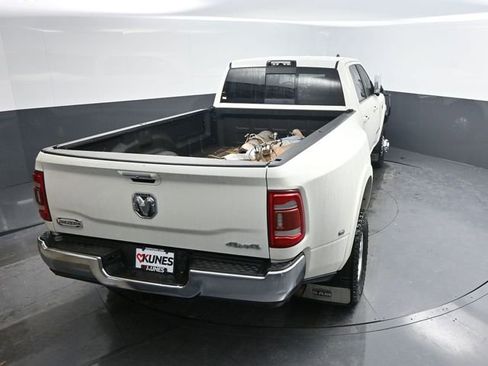 Used 2020 RAM 3500 Limited image 42
