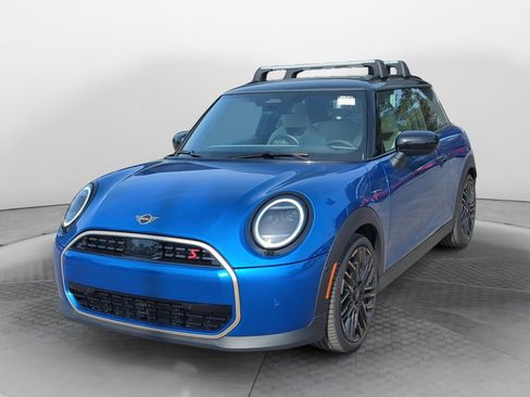 Certified 2025 MINI Cooper S image 3