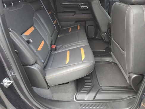 Used 2022 GMC Sierra 1500 AT4 w/ AT4 Premium Package image 31