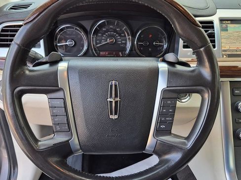 Used 2012 Lincoln MKS FWD image 42