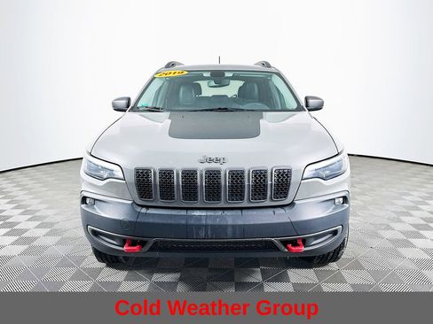 Used 2019 Jeep Cherokee Trailhawk w/ Cold Weather Group image 5