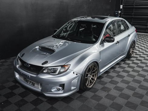 Used 2014 Subaru Impreza WRX STI Limited image 32