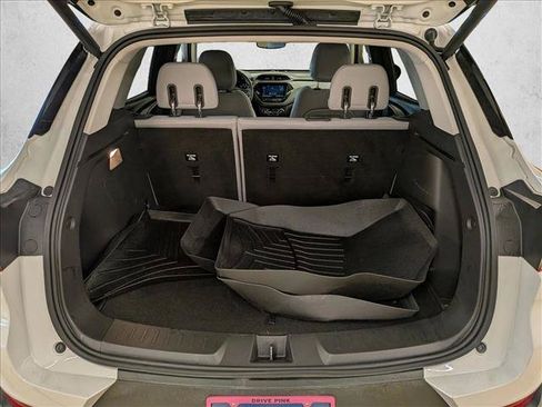 Used 2021 Chevrolet TrailBlazer LT w/ Sun and Liftgate Package FWD image 7