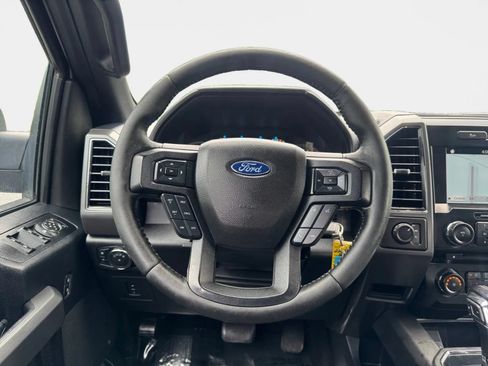 Used 2017 Ford F150 XLT w/ Equipment Group 302A Luxury AWD/4WD image 14