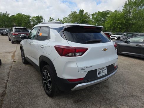 Used 2025 Chevrolet TrailBlazer LT image 9