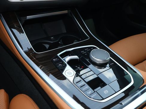 Used 2024 BMW X5 xDrive40i w/ Premium Package image 26