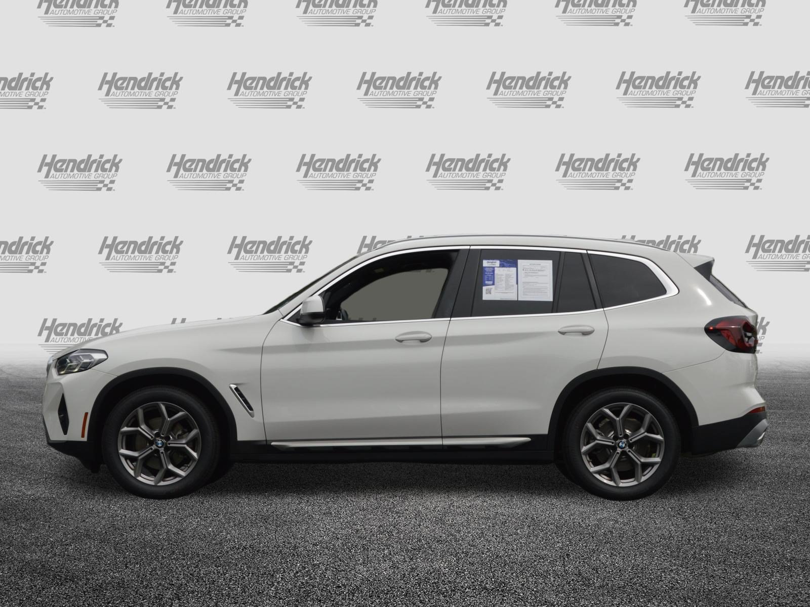 Certified 2024 BMW X3 sDrive30i w/ Premium Package RWD image 5