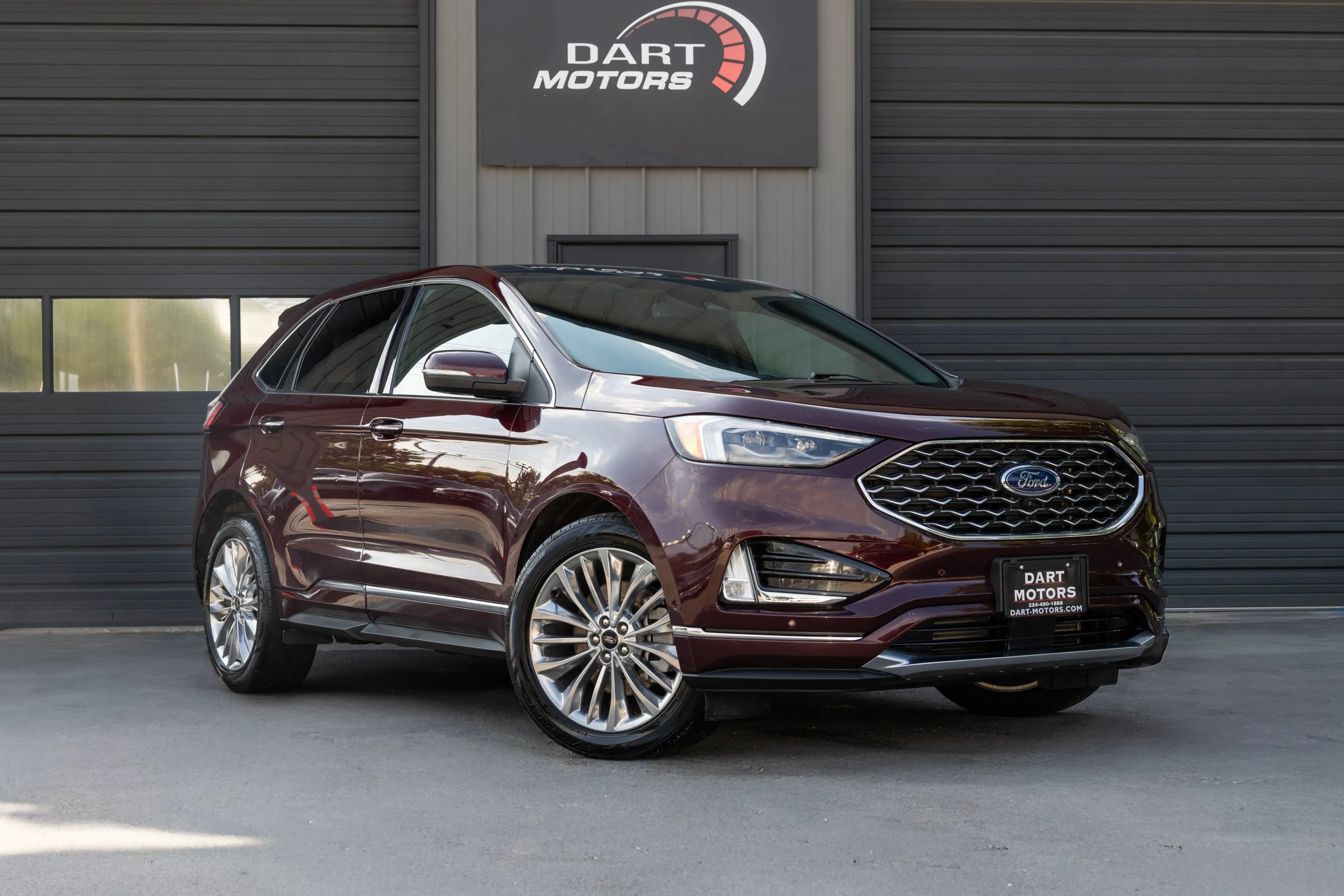 Used 2021 Ford Edge Titanium w/ Equipment Group 301A AWD/4WD image 3