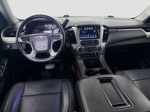 Used 2018 GMC Yukon SLT image 17
