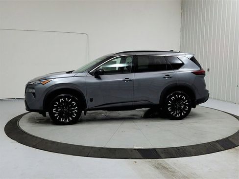 New 2026 Nissan Rogue SV image 4
