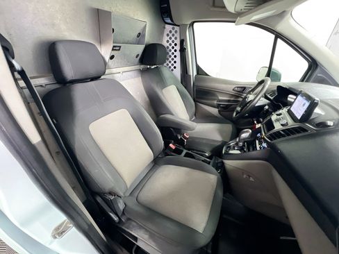 Used 2019 Ford Transit Connect XL image 30