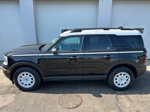 Used 2025 Ford Bronco Sport Heritage AWD/4WD image 3