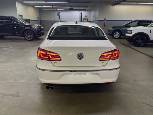 Used 2014 Volkswagen CC Sport FWD image 6