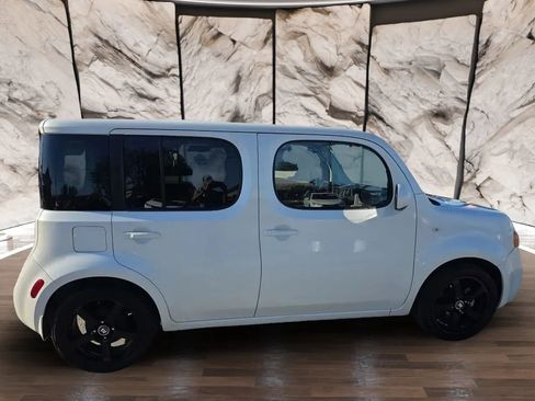 Used 2013 Nissan Cube 1.8 S w/ Interior Designer Pkg image 8