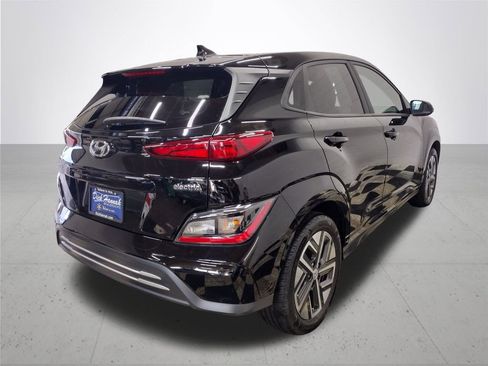 Certified 2023 Hyundai Kona SE w/ Cargo Package image 13