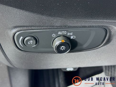 Used 2024 Chevrolet Equinox LT AWD/4WD image 12