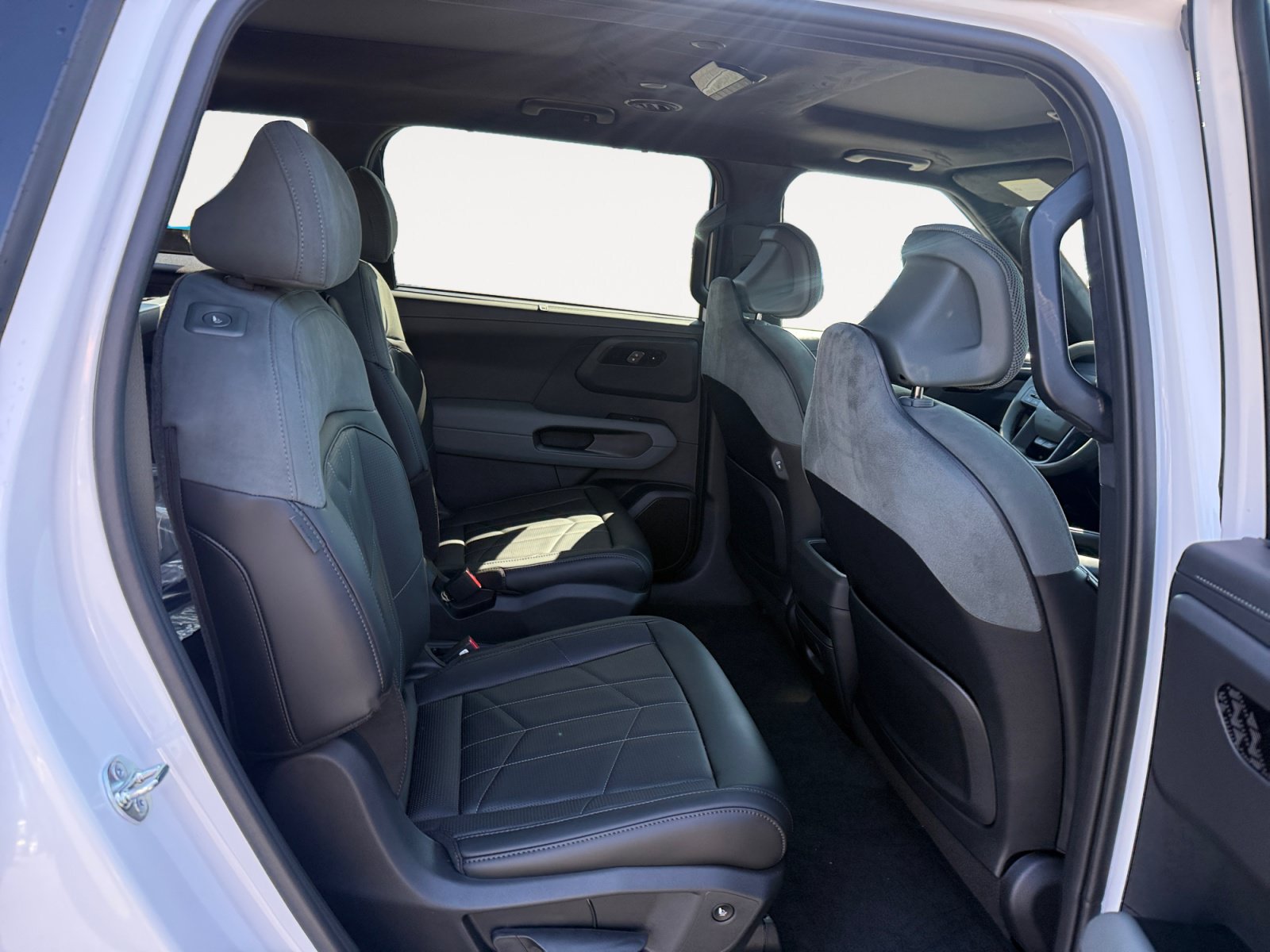 New 2027 Kia Telluride X-Line SX Prestige AWD/4WD image 18