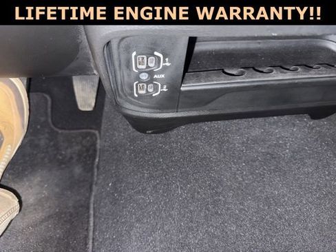 Used 2024 RAM 2500 Big Horn w/ Bed Utility Group image 27