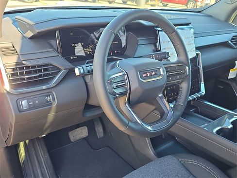 New 2026 GMC Acadia Elevation image 17