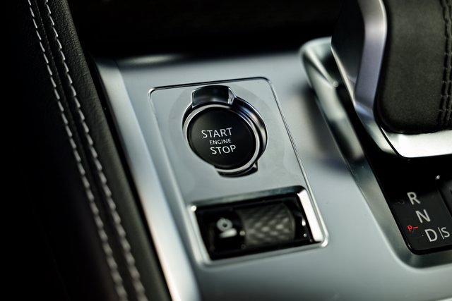 New 2026 Jaguar F-PACE R-Dynamic S AWD/4WD image 44
