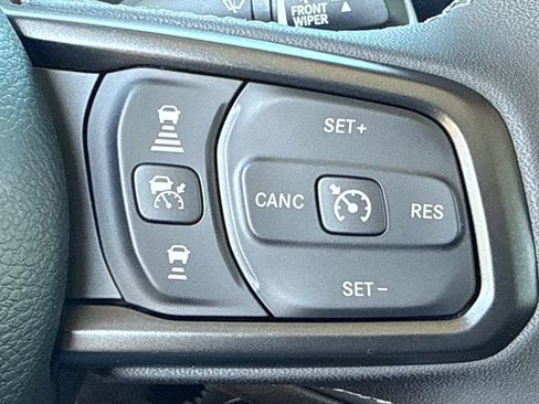 New 2026 Jeep Gladiator Sport AWD/4WD image 28