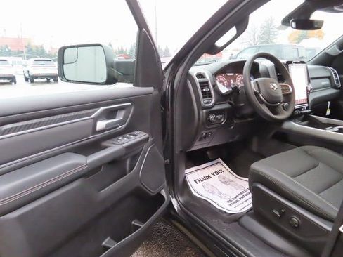 New 2026 RAM 1500 Big Horn AWD/4WD image 18
