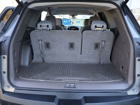 Used 2018 Chevrolet Traverse LT image 32