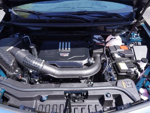 Certified 2025 Cadillac XT5 Luxury FWD image 7