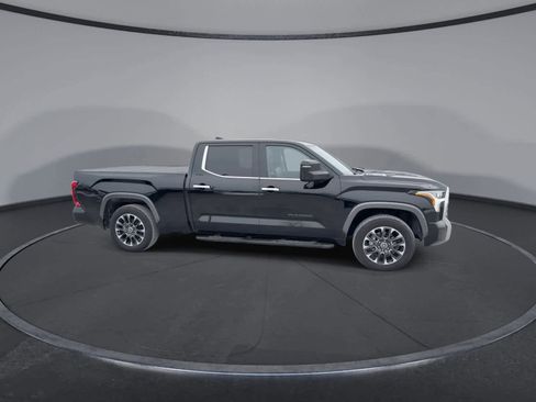 Used 2022 Toyota Tundra Limited image 9