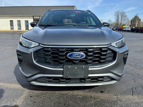 Used 2024 Ford Escape ST-Line w/ Tech Pack #1 image 8