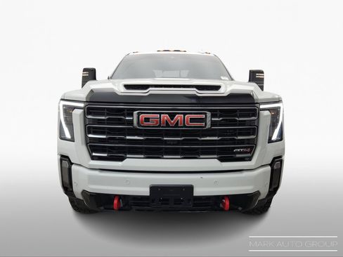 Used 2024 GMC Sierra 3500 AT4 w/ AT4 Premium Plus Package image 3