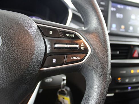 Used 2019 Hyundai Santa Fe SE w/ Cargo Package image 11