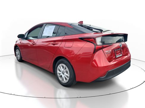 Used 2022 Toyota Prius LE FWD image 6