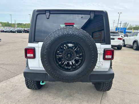 Used 2018 Jeep Wrangler Unlimited Sport S AWD/4WD image 6