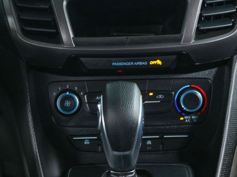 Used 2019 Ford Transit Connect XL FWD image 20