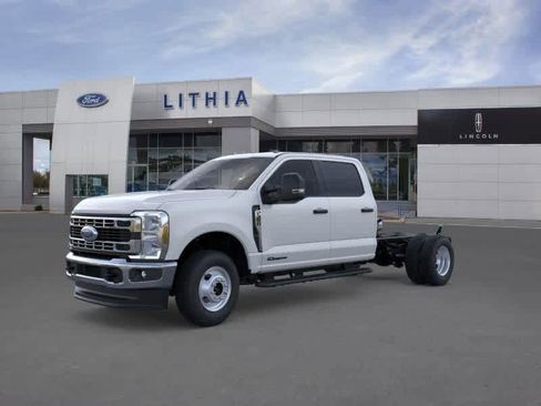New 2026 Ford F350 XL w/ XL Chrome Package image 1
