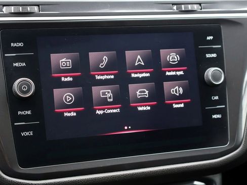 Used 2024 Volkswagen Tiguan Wolfsburg Edition FWD image 33